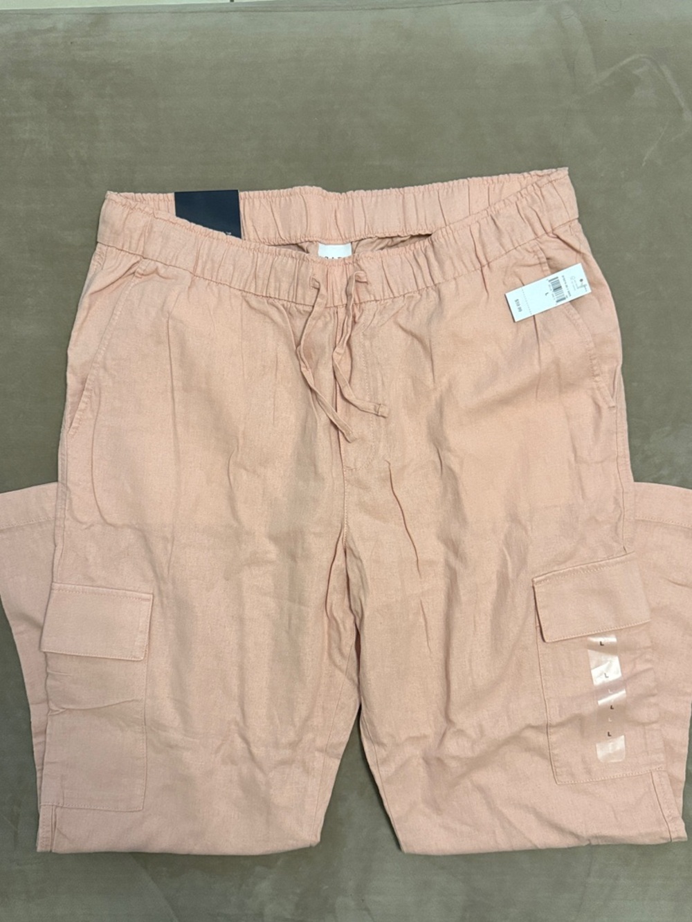 GAP Mid Rise Easy Linen-Blend Cargo
Pants Pink Large
